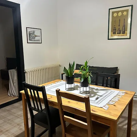 Black&ginger Apartment